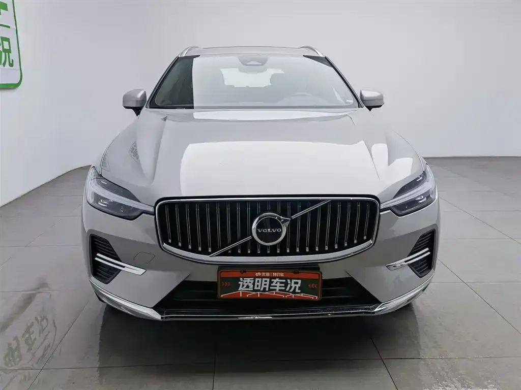 Volvo XC60 2022 из CN, фото 3