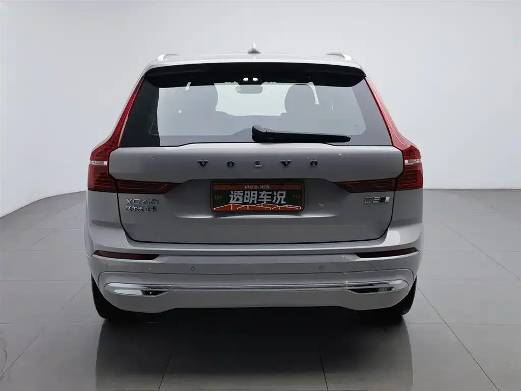Volvo XC60 2022 из CN, фото 4