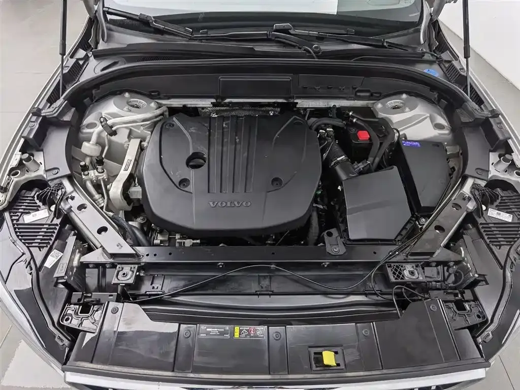 Volvo XC60 2022 из CN, фото 6