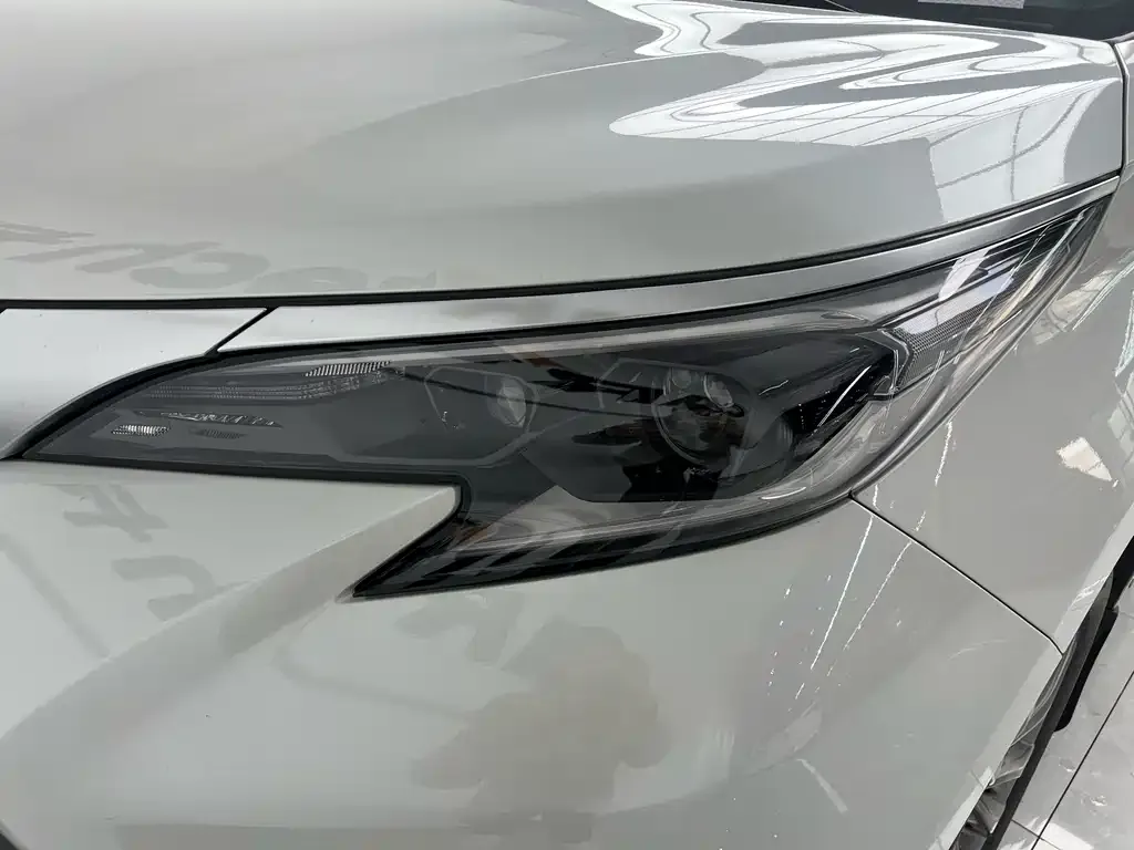 Toyota Sienna 2024 из CN, фото 6
