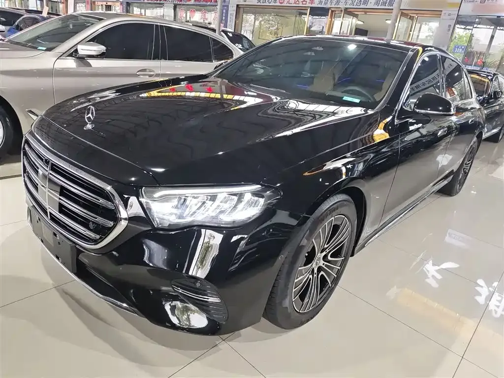Mercedes-Benz E-Class 2024 из CN, фото 2