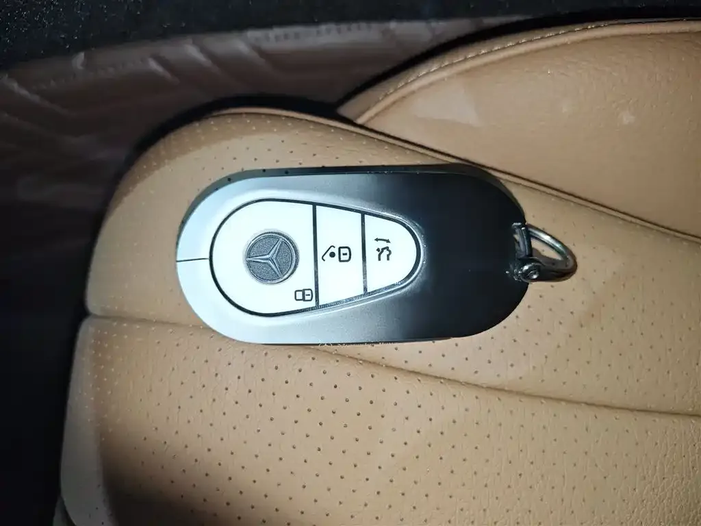 Mercedes-Benz E-Class 2024 из CN, фото 9