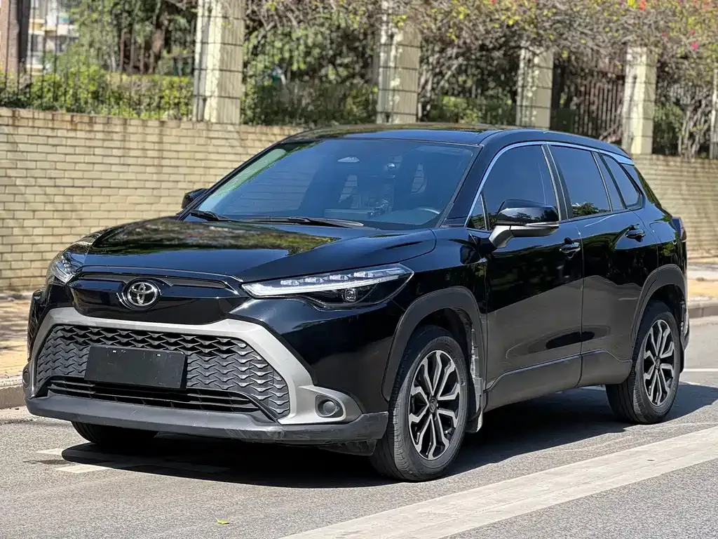 Toyota Frontlander 2023 из CN, фото 1