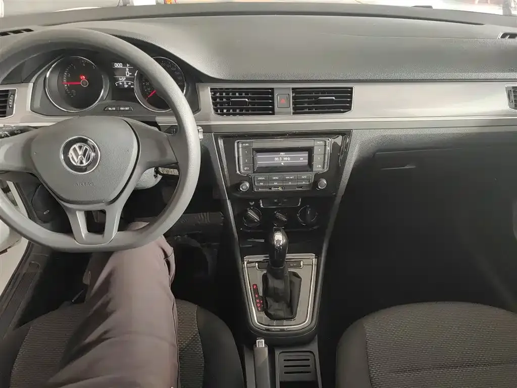 Volkswagen Bora 2022 из CN, фото 10