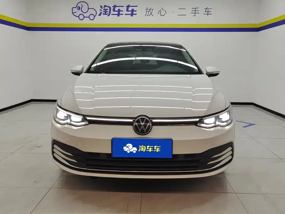 Volkswagen Golf 2022 из CN, фото 2