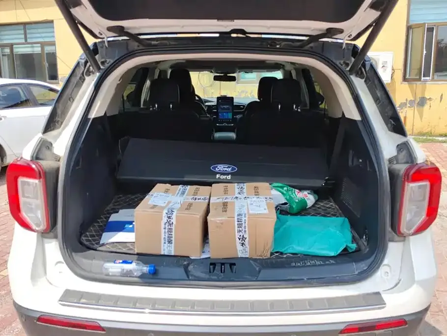 Ford Explorer 2022 из CN, фото 4