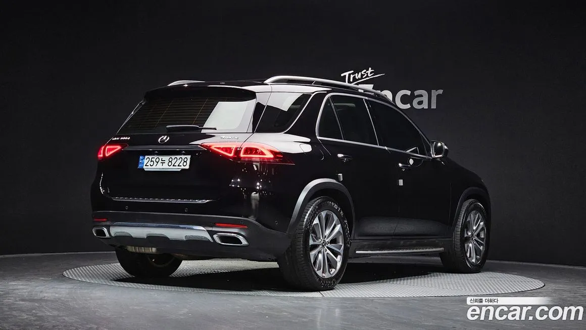 Mercedes-Benz GLE-Class — фото 2