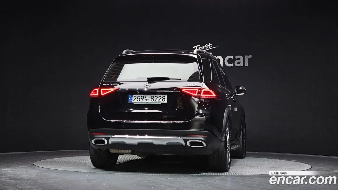 Mercedes-Benz GLE-Class — фото 4