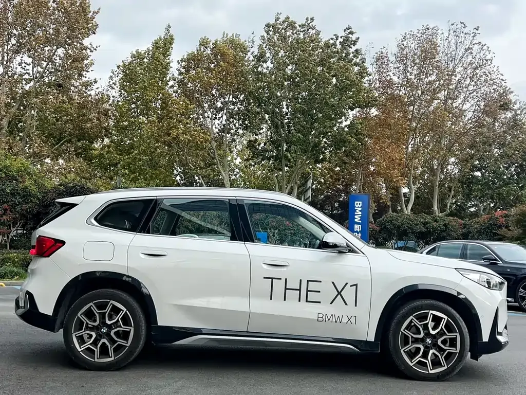 BMW X1 — фото 4