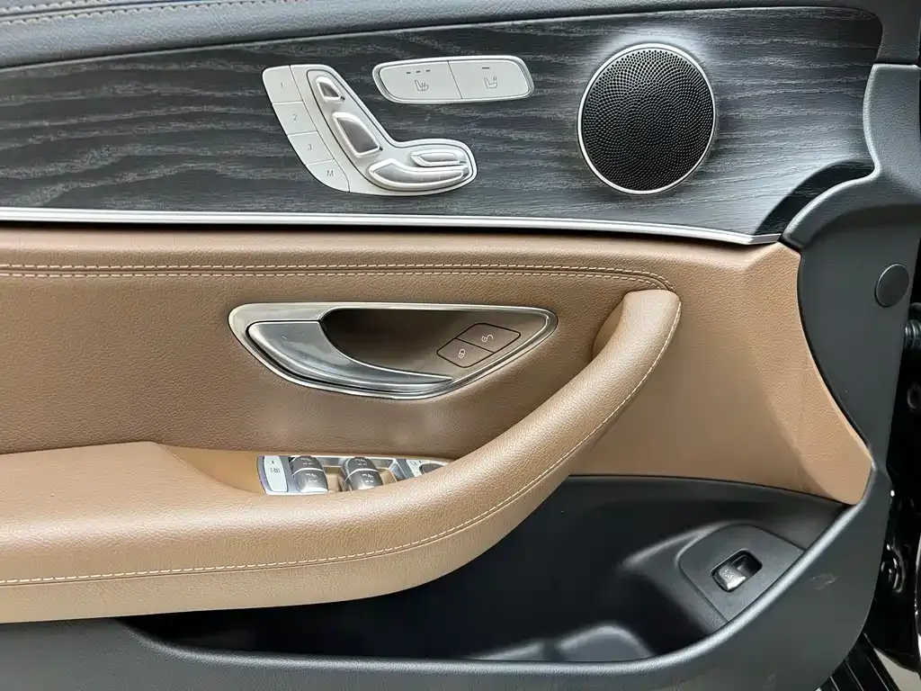 Mercedes-Benz E-Class 2021 из CN, фото 6