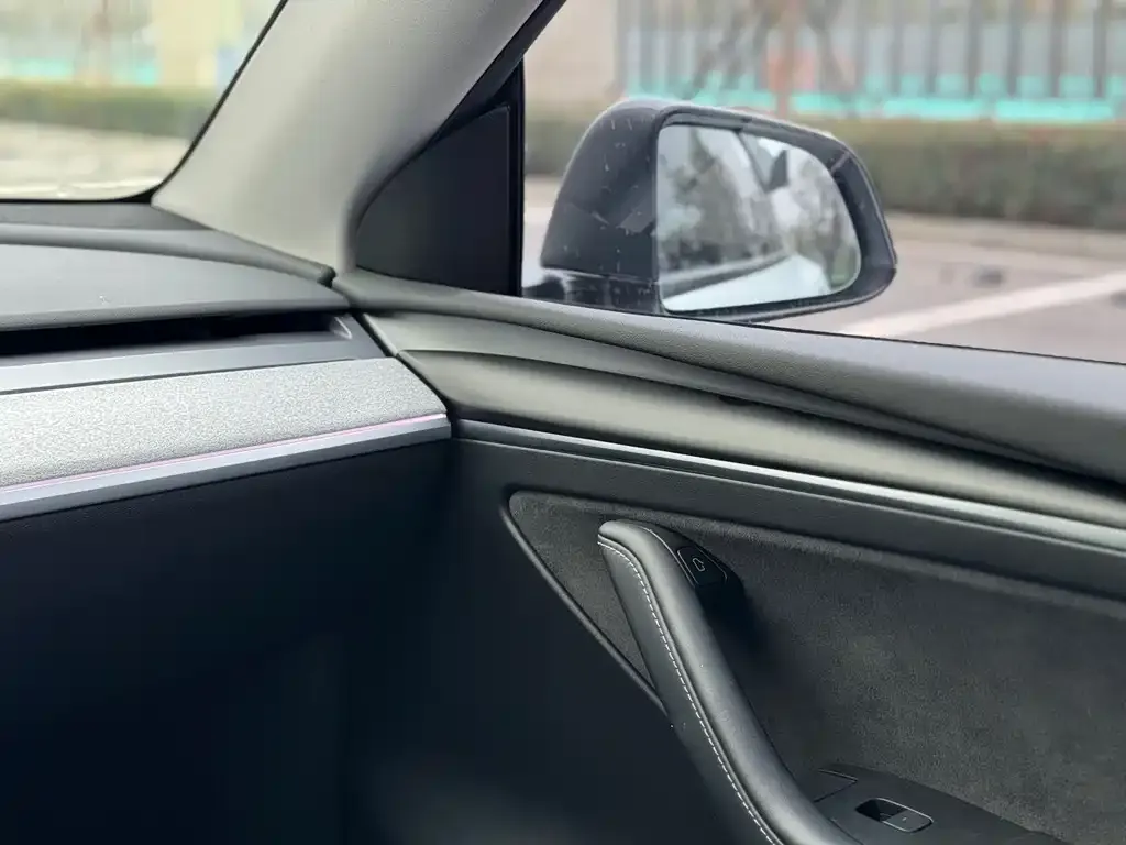 Tesla Model Y 2024 из CN, фото 10