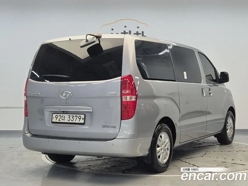Hyundai Starex 2021 из KR, фото 3