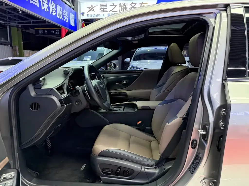 Lexus ES 2023 из CN, фото 8
