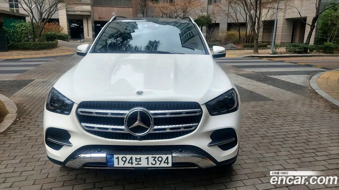 Mercedes-Benz GLE-Class — фото 1