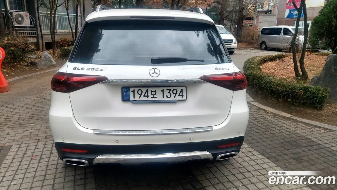 Mercedes-Benz GLE-Class — фото 10