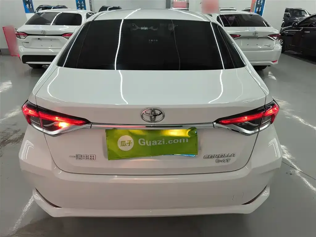 Toyota Corolla 2023 из CN, фото 6