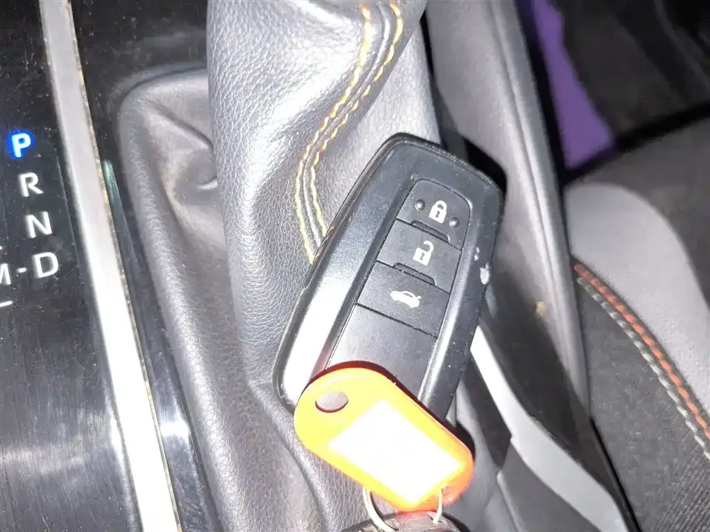 Toyota Corolla 2023 из CN, фото 9