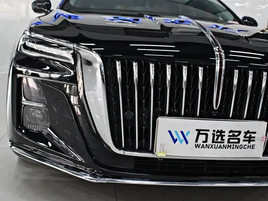 Hongqi H5 — фото 2