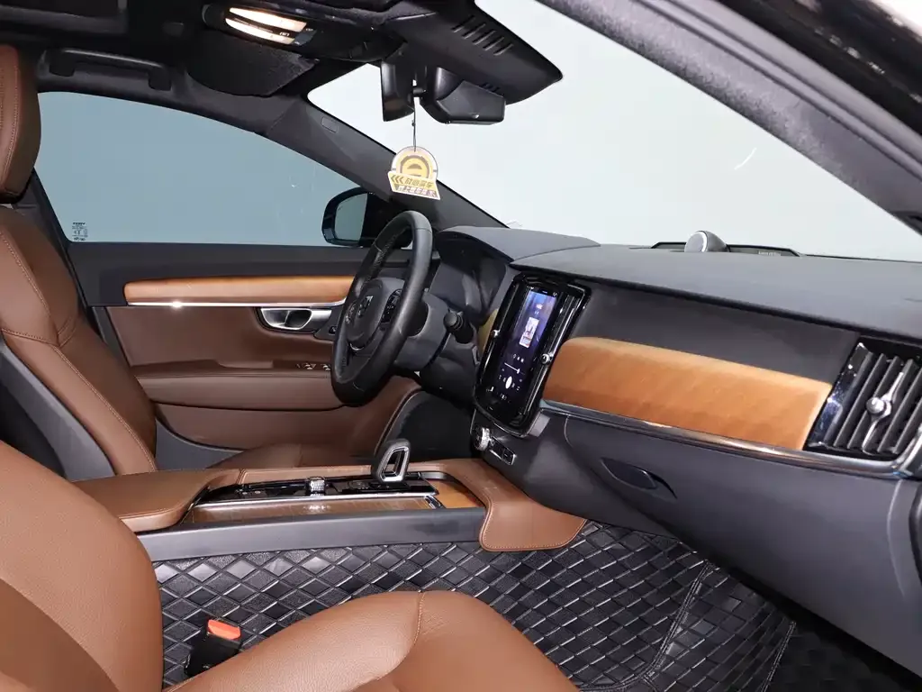 Volvo S90 2024 из CN, фото 7