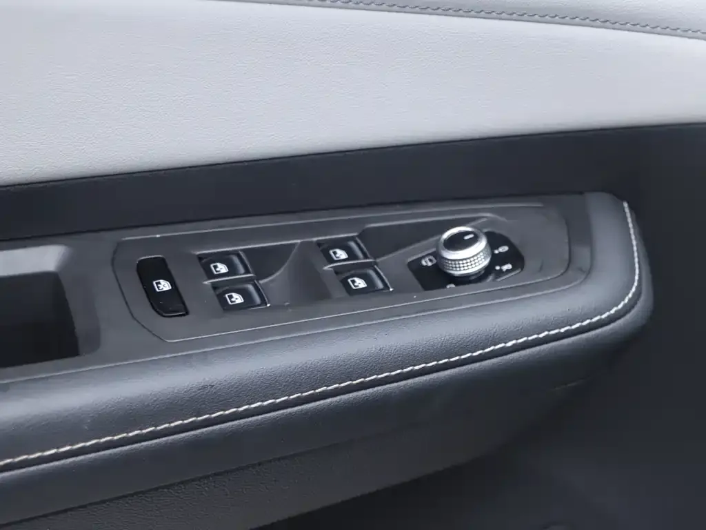 Volkswagen Teramont 2023 из CN, фото 5