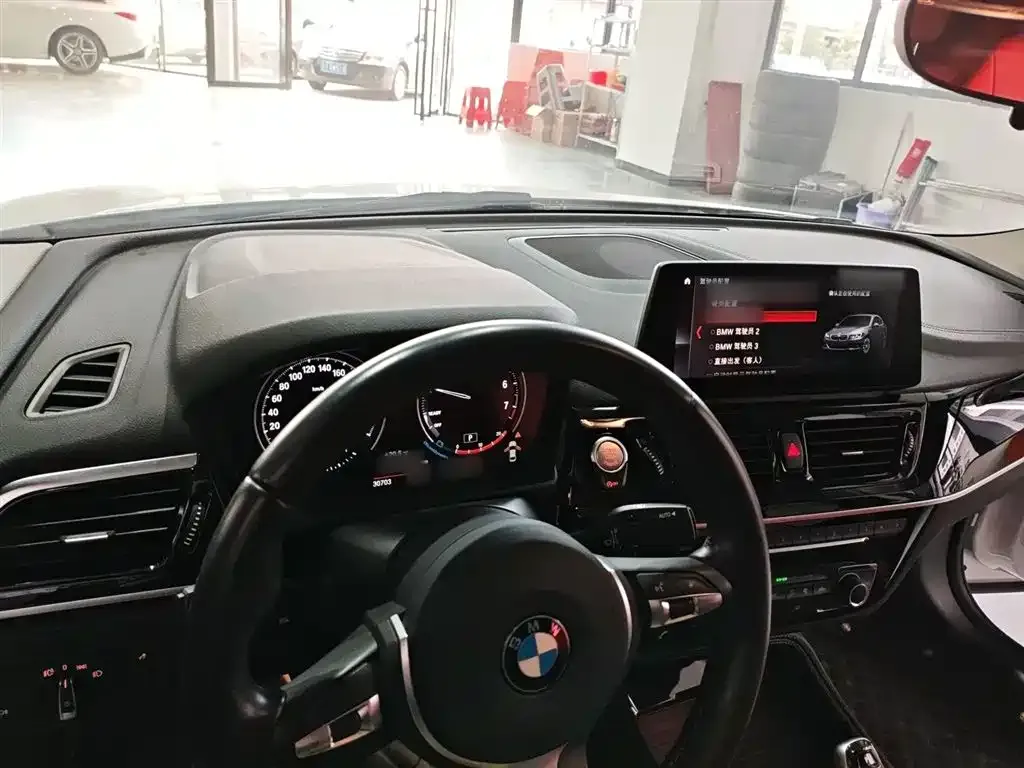 BMW 1 Series — фото 10