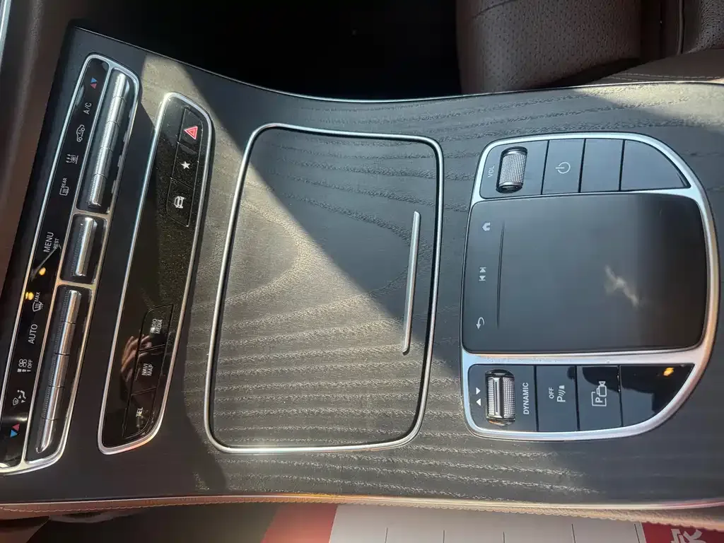 Mercedes-Benz E-Class New Energy — фото 8