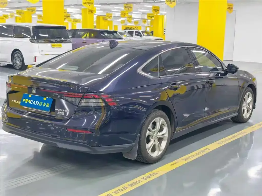 Honda Accord 2024 из CN, фото 4