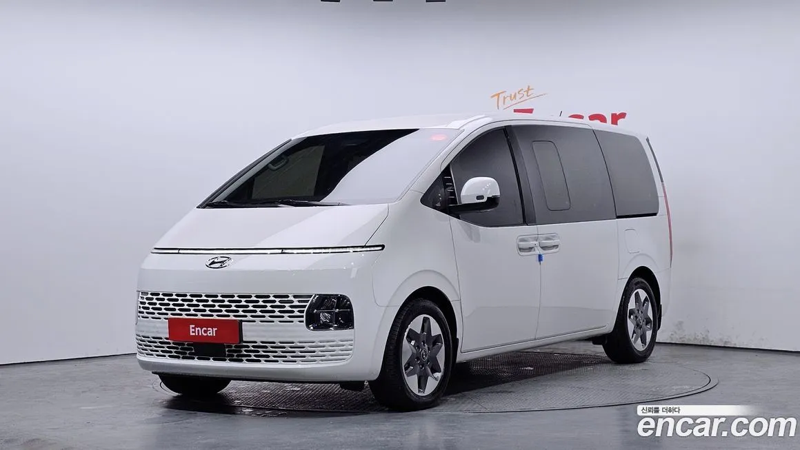 Hyundai Staria 2024 из KR, фото 1