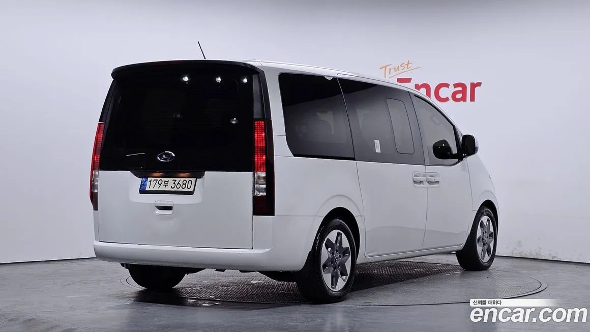 Hyundai Staria 2024 из KR, фото 2