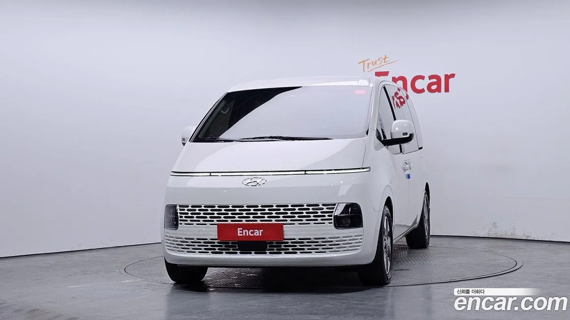 Hyundai Staria 2024 из KR, фото 3