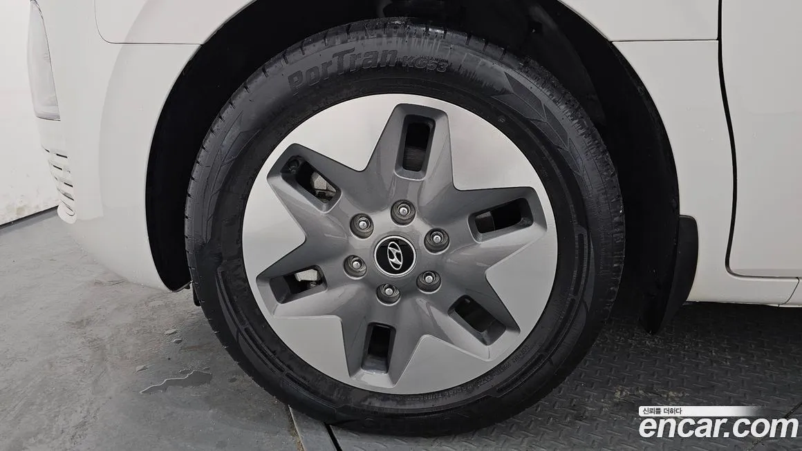 Hyundai Staria 2024 из KR, фото 5