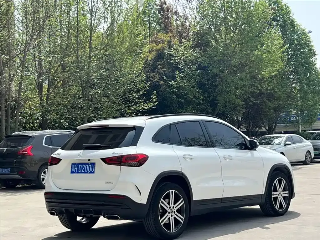 Mercedes-Benz GLA — фото 7