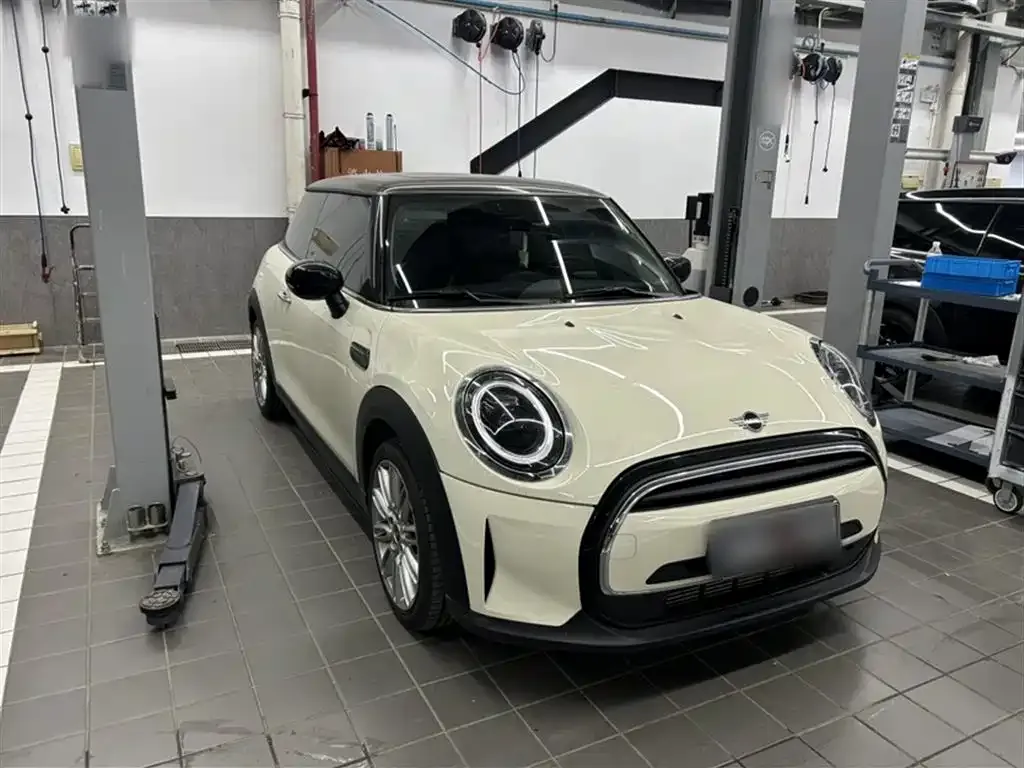 MINI Cooper (3-door) 2021 из CN, фото 4