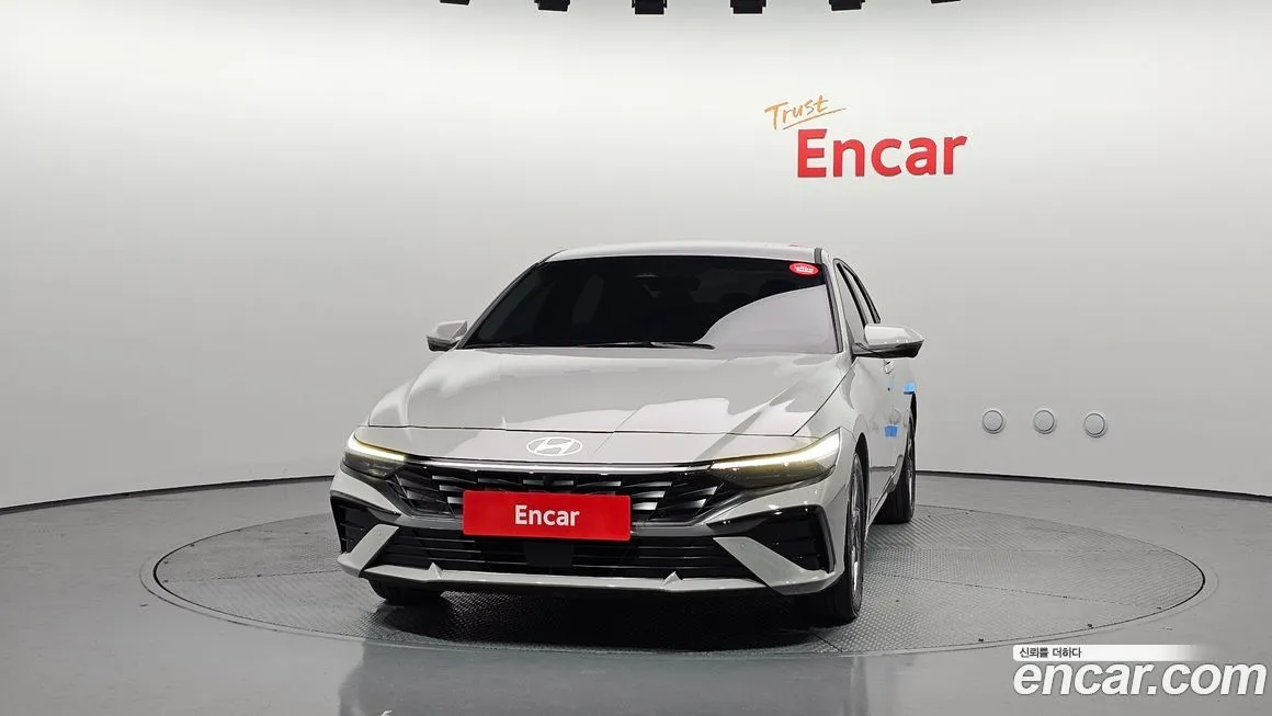 Hyundai AVANTE — фото 3