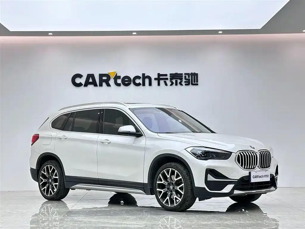BMW X1 2021 из CN, фото 6