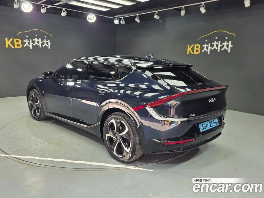 Kia EV6 — фото 4