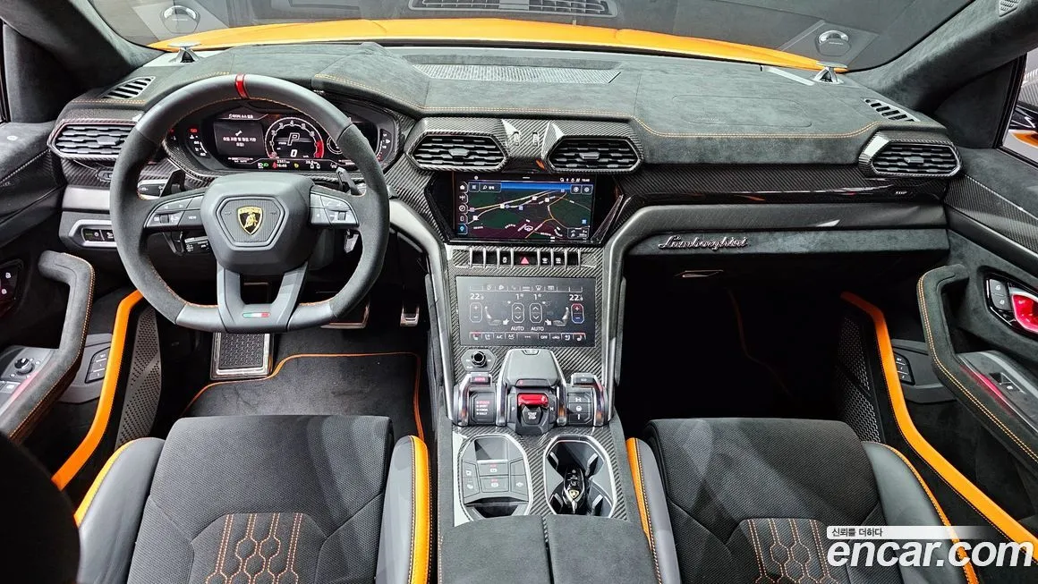 Lamborghini Urus — фото 7