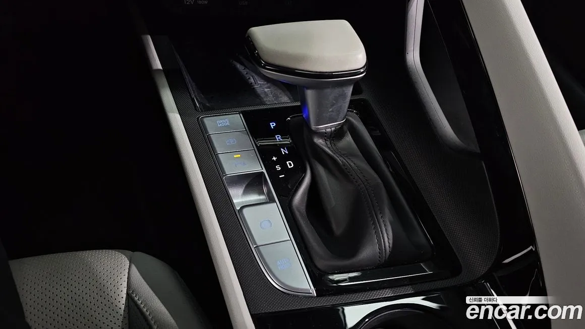 Hyundai AVANTE — фото 9