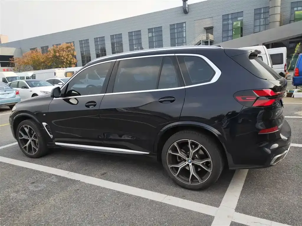 BMW X5 2024 из CN, фото 5
