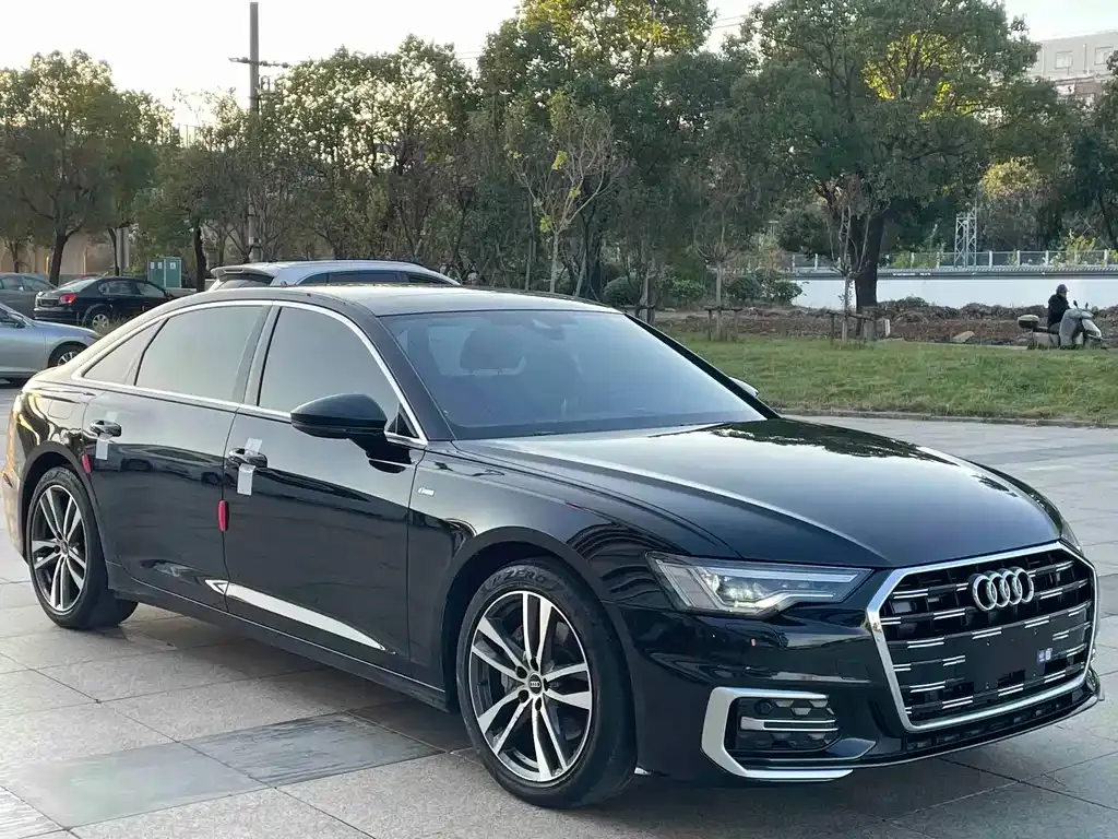 Audi A6L 2023 из CN, фото 3