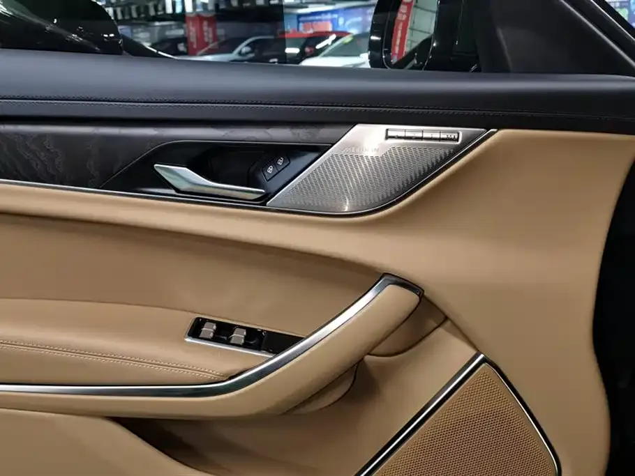 Jaguar XFL 2024 из CN, фото 7