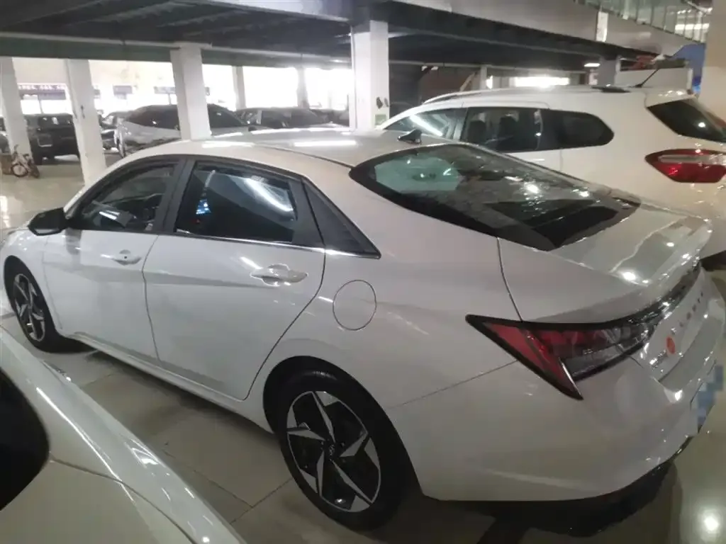 Hyundai Elantra 2021 из CN, фото 5