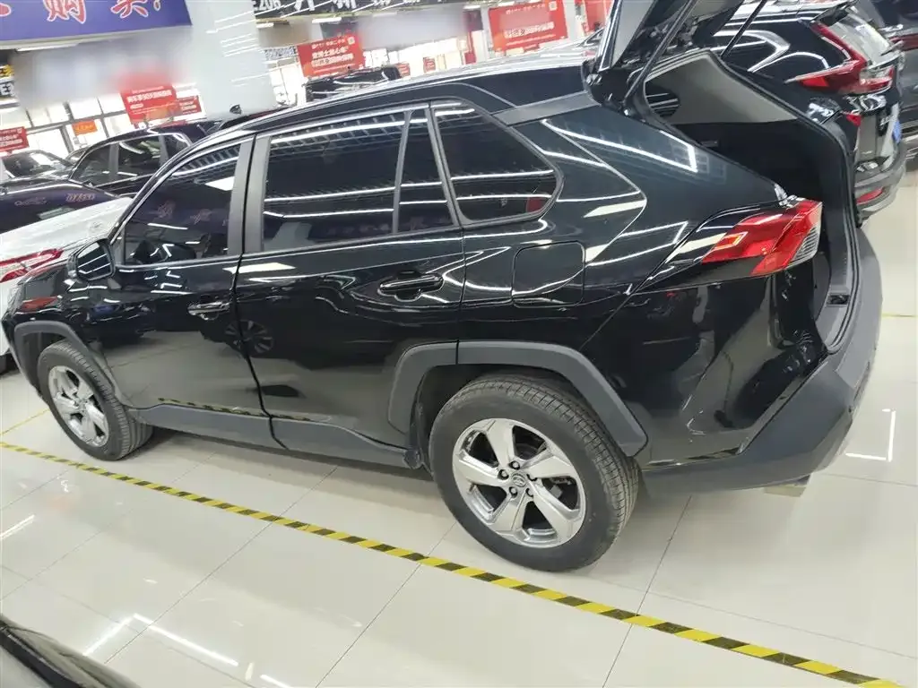 Toyota RAV4 2022 из CN, фото 5