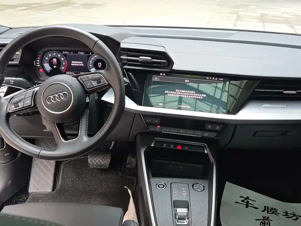 Audi A3 2023 из CN, фото 6