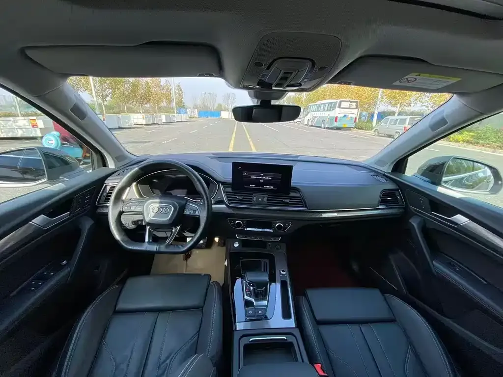 Audi Q5L 2021 из CN, фото 6