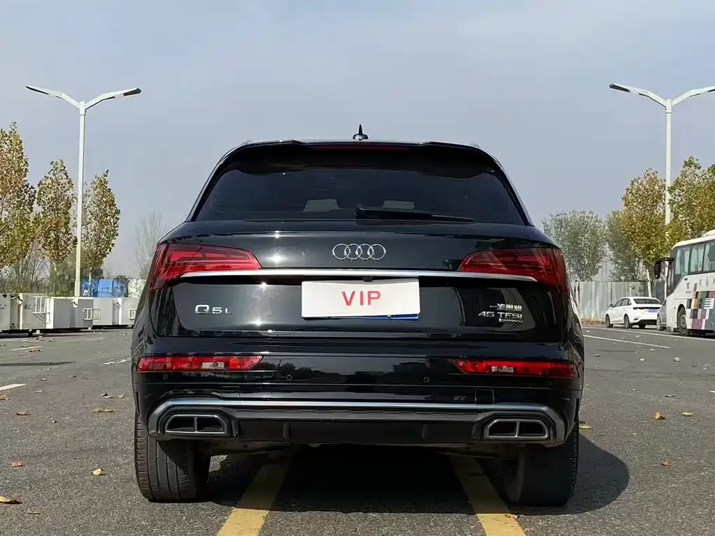 Audi Q5L 2021 из CN, фото 8