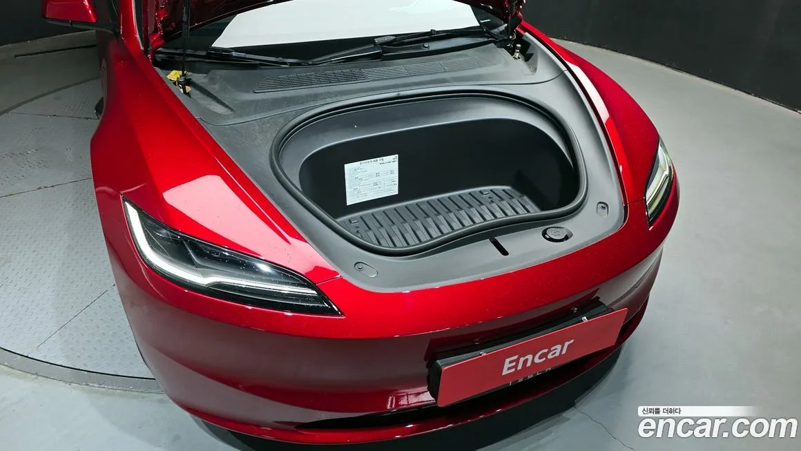 Tesla Model 3 — фото 6
