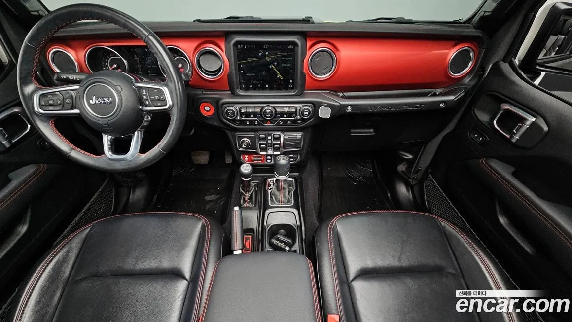 Jeep Wrangler — фото 7