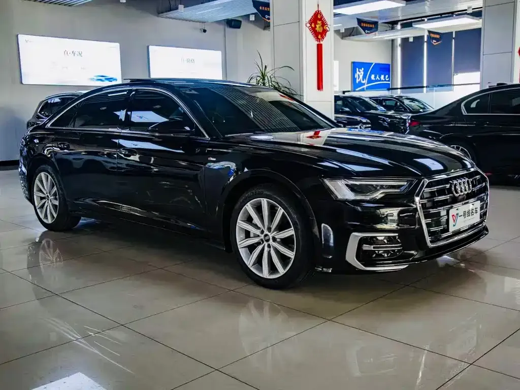 Audi A6L 2023 из CN, фото 3
