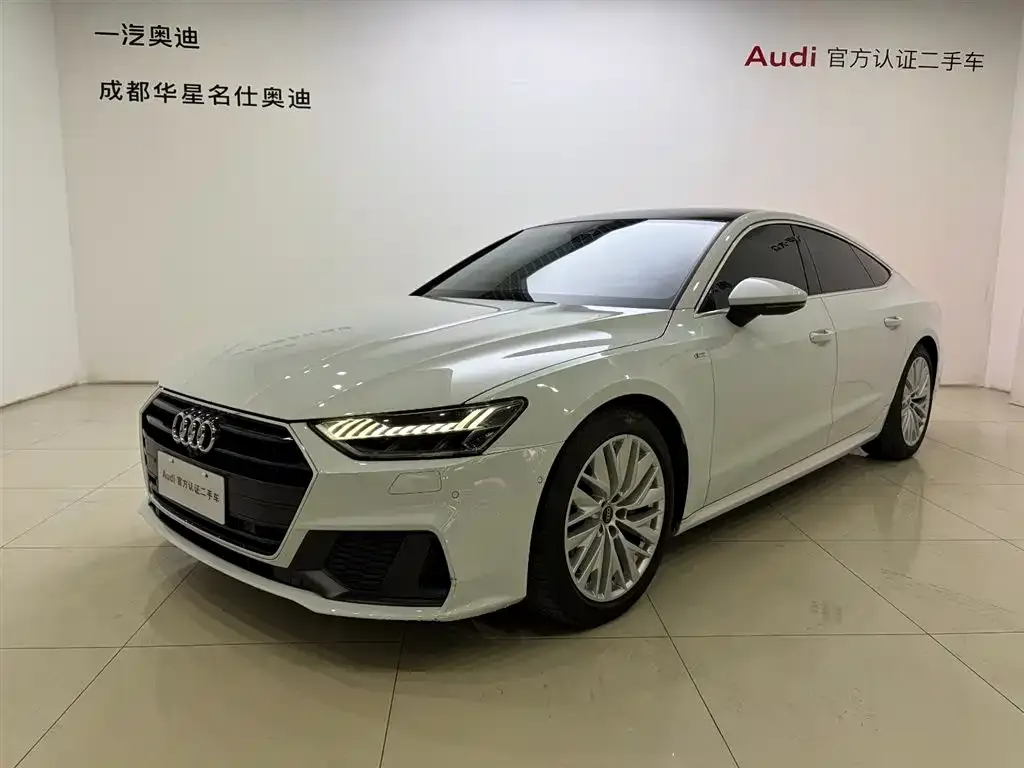 Audi A7 2021 из CN, фото 1
